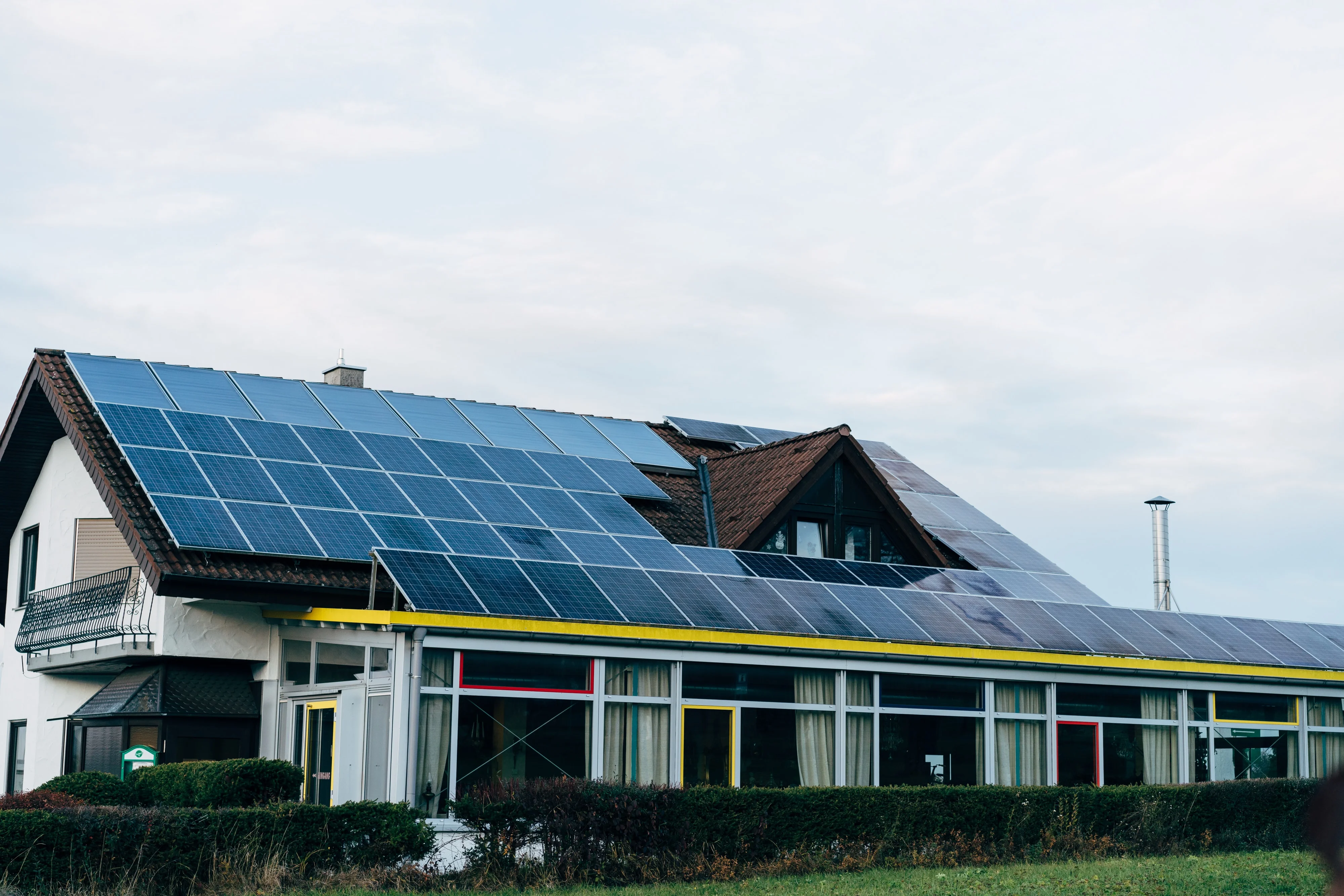 Entreprises : 4 avantages à installer des panneaux solaires photovoltaïques